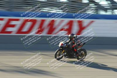 media/Nov-26-2022-Fastrack Riders (Sat) [[b001e85eef]]/Level 3/Session 1 Front Straight/